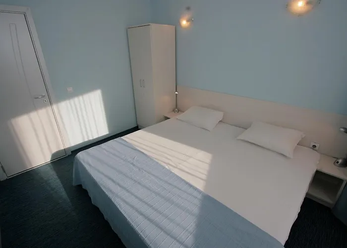 Sunny Beauty Palace Hotel 4*