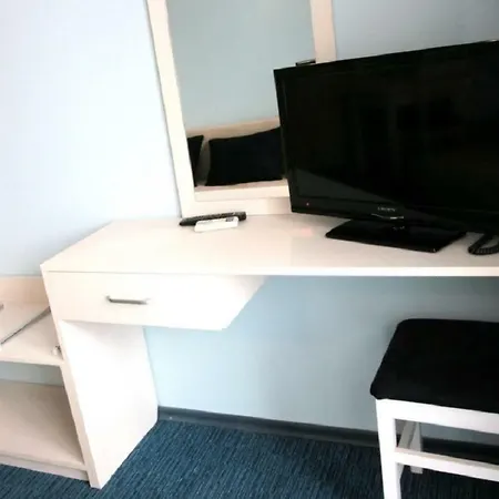 Sunny Beauty Palace ساني بيتش